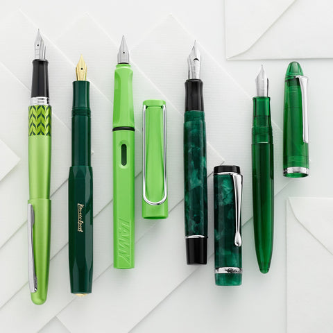 X \ Goulet Pens على X: Glow-in-the-dark resin fountain pens with a  twisting helical design, sparkles, and a #6 nib! We are pleased to  introduce the BENU Grand Scepter pens