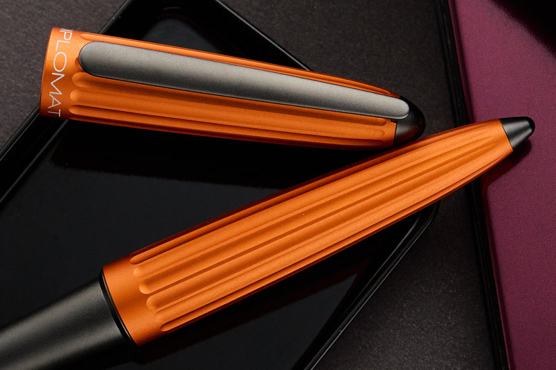 Diplomat Aero Fountain Pen - Orange