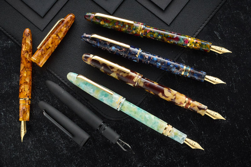 Esterbrook Estie Fountain Pen - Honeycomb/Gold