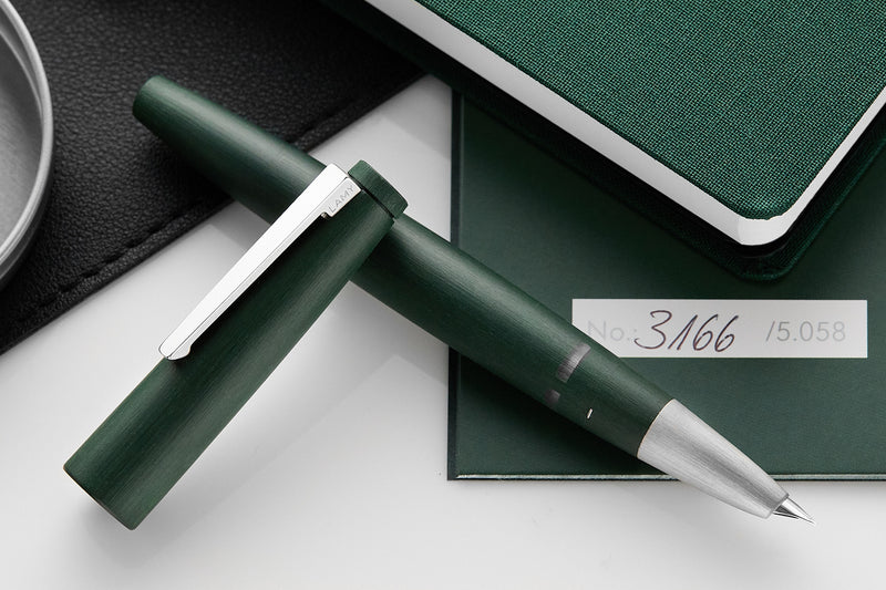 LAMY 2000 Fountain Pen - Pine (Limited Edition Gift Set)