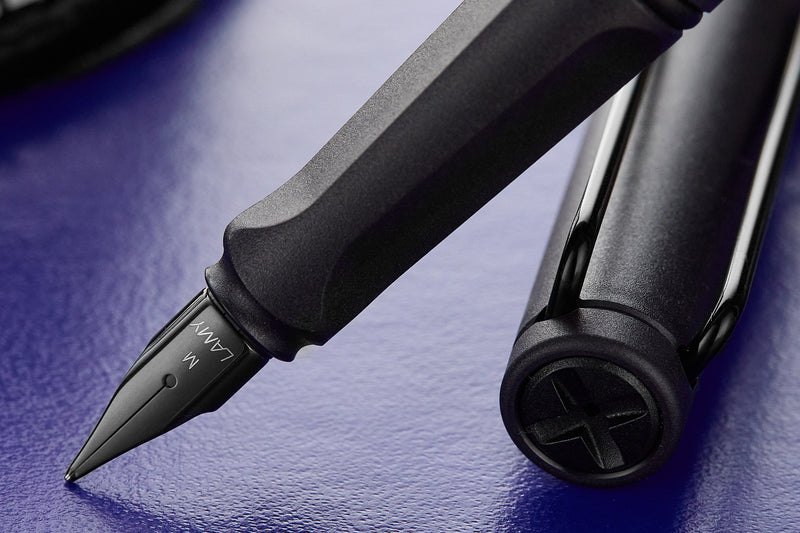 LAMY safari Fountain Pen - steel black