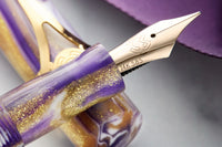 (Bottom Shelf) Magna Carta Mag 500 Fountain Pen - Lilac Gold (Special Edition)