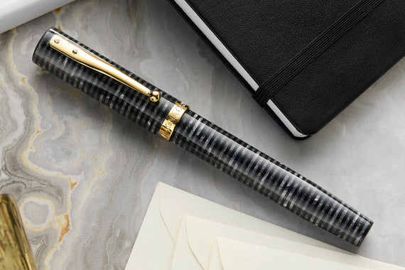 Magna Carta Mag 600 Fountain Pen - Obsidian