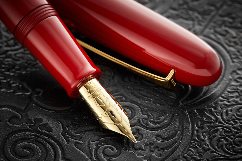 Namiki Yukari Royale Urushi Fountain Pen - Vermillion