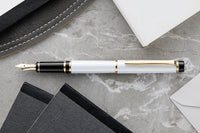 Pilot Grance Fountain Pen - Pearl White