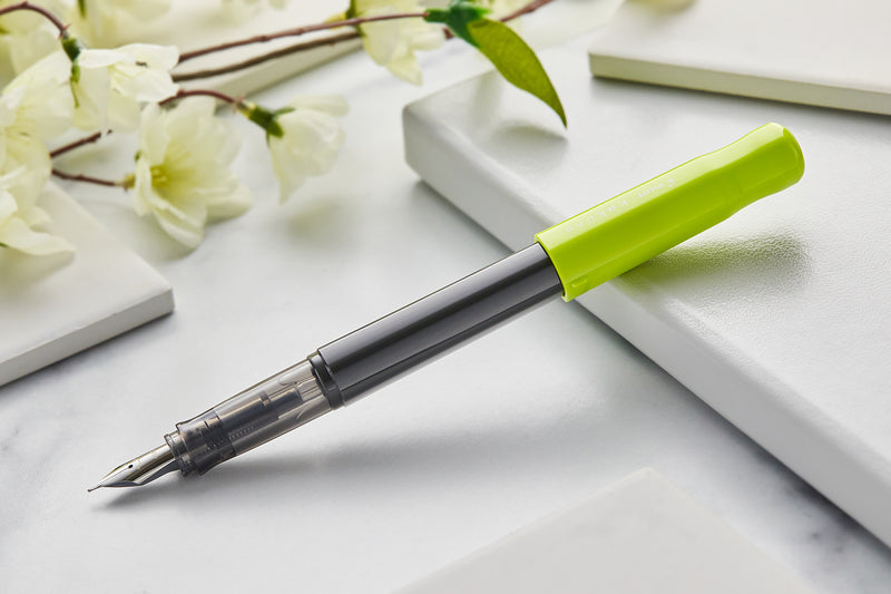 Pilot Kakuno Fountain Pen - Lime Green/Gray