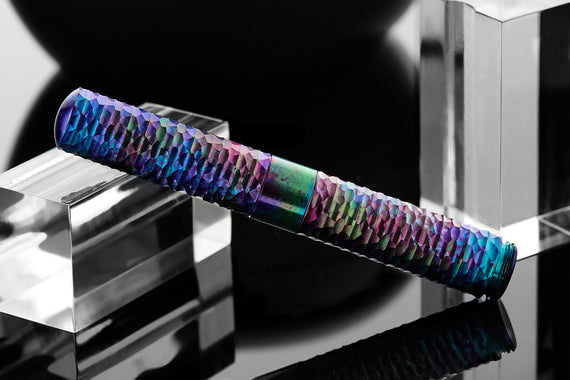 Schon DSGN Faceted Pocket Six Fountain Pen - Bismuth Crystal