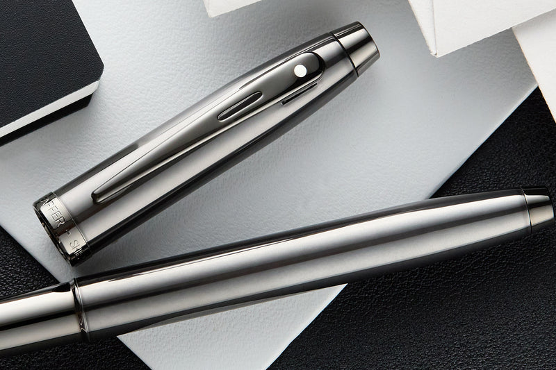 Sheaffer 100 Fountain Pen - Gunmetal