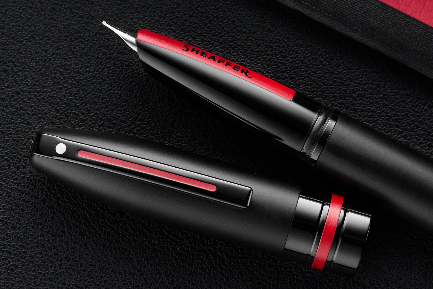 Sheaffer Icon Fountain Pen - Black/Red - The Goulet Pen Company