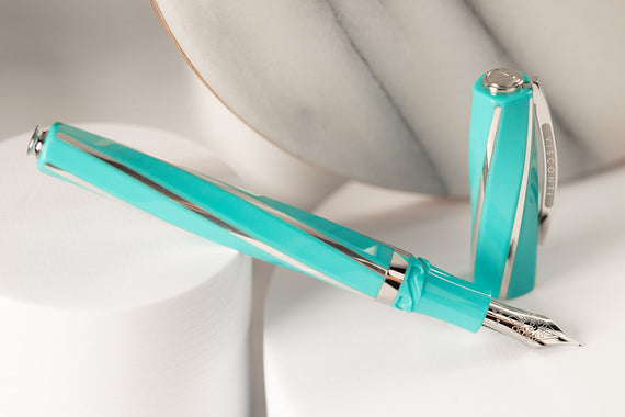 Visconti Divina Wave