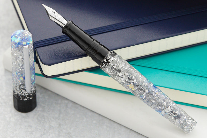 BENU Euphoria Fountain Pen - Vodka on the Rocks