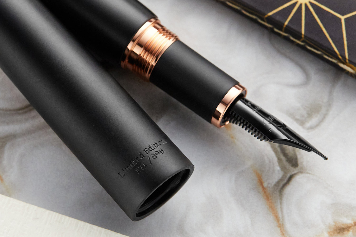 Fountain Pen Cargo Glacier – Luxuria & Co.