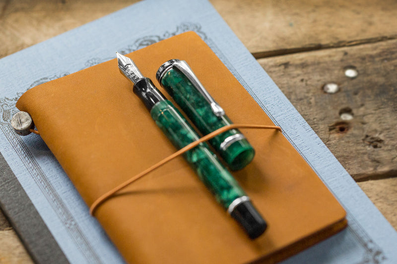 Conklin Duragraph Fountain Pen - Forest Green