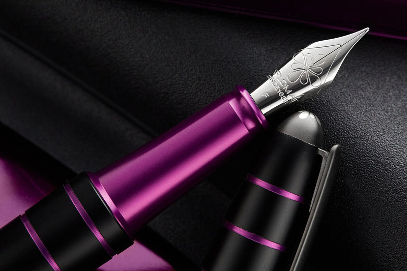 Diplomat Elox Fountain Pen - Ring Black/Purple