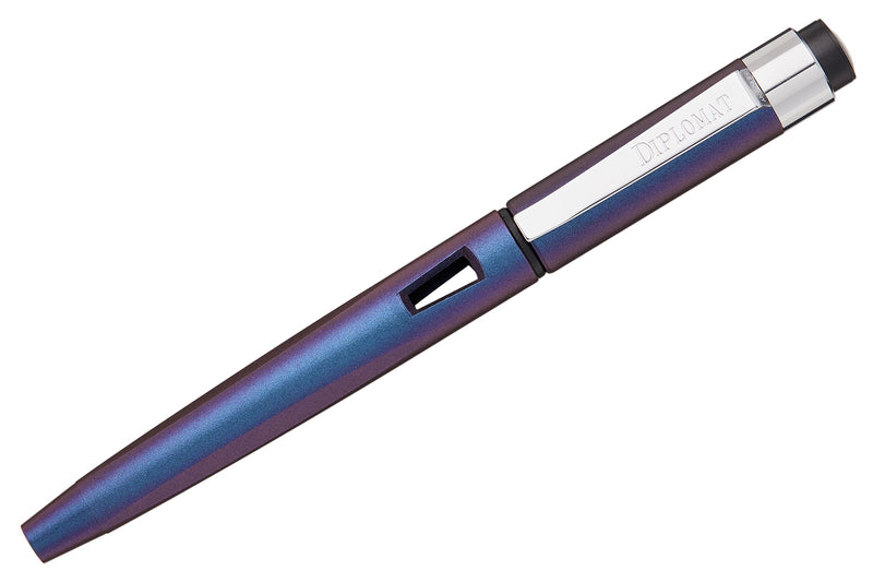 Diplomat Magnum Fountain Pen - Prismatic Purple