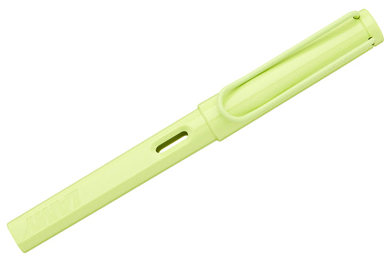 LAMY safari fountain pen - springgreen