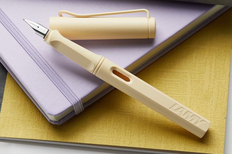 LAMY safari Fountain Pen - cream (Special Edition)