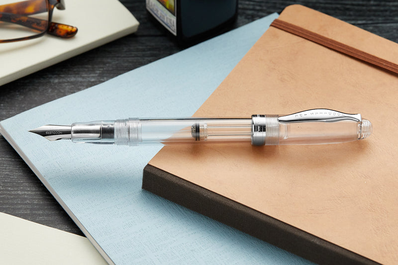 Noodler's Ahab Flex Fountain Pen - Clear