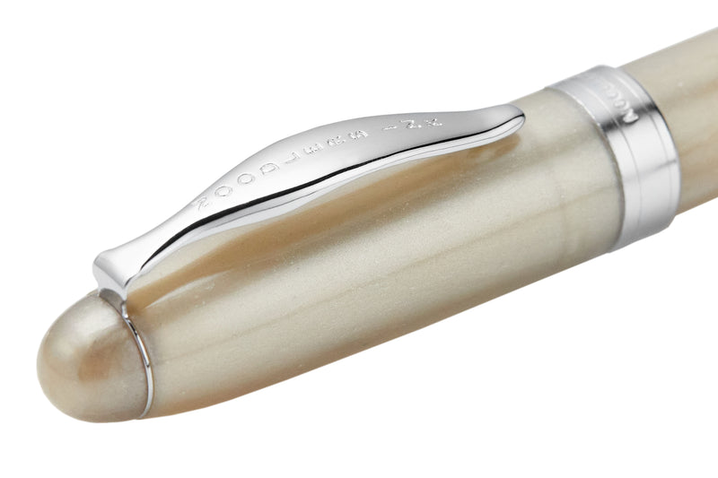 Noodler's Ahab Flex Fountain Pen - Ahab's Pearl