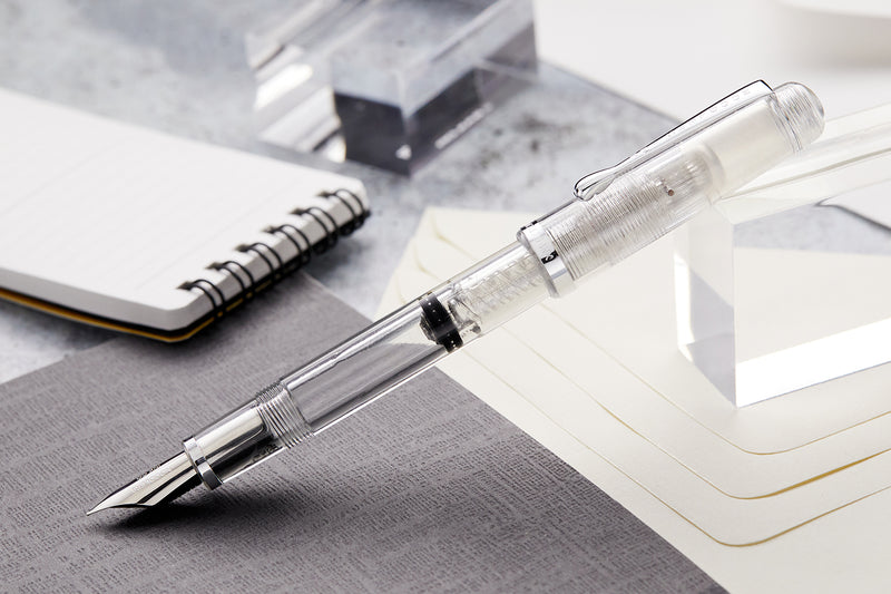 Noodler's Konrad Flex Fountain Pen - Clear