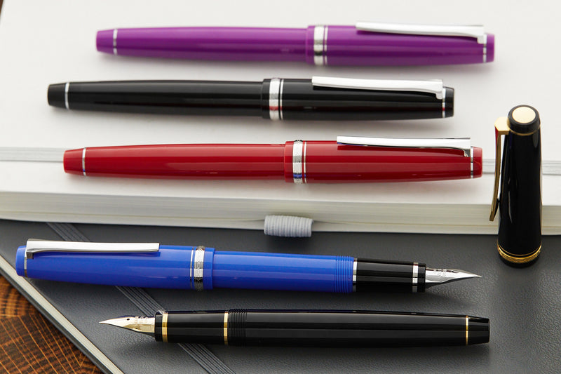 Pilot Falcon Fountain Pen - Red