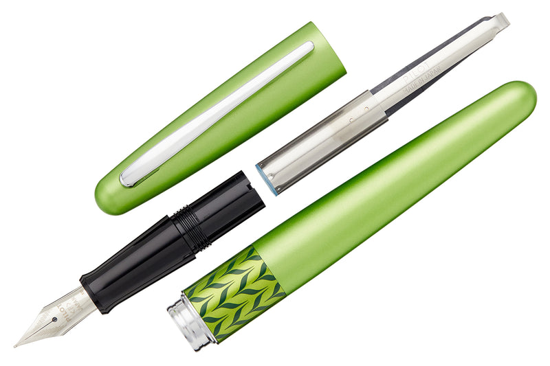 Pilot Metropolitan Fountain Pen - Retro Pop Green