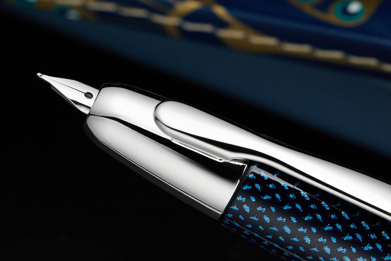 Pilot Vanishing Point Fountain Pen - Blue Carbonesque