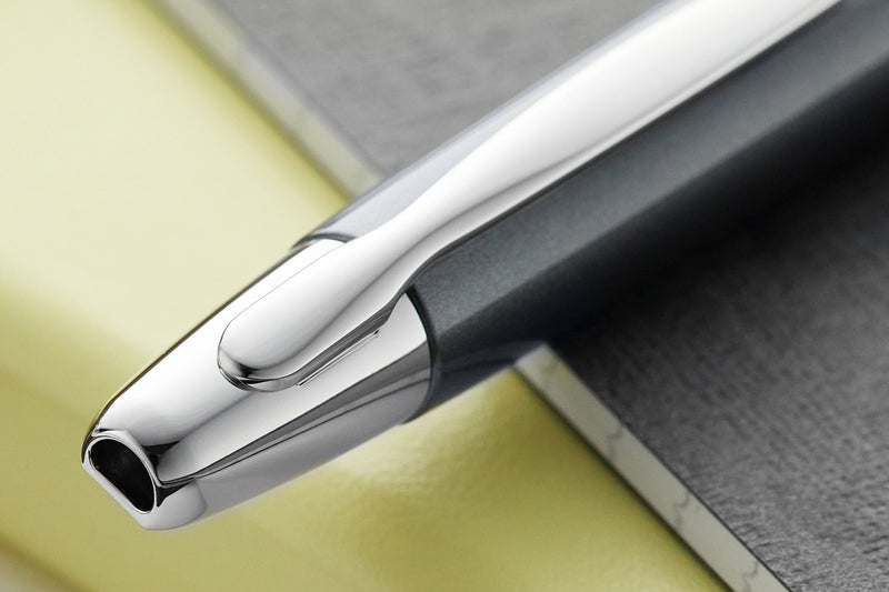 Pilot Vanishing Point Fountain Pen - Gun Metal/Rhodium