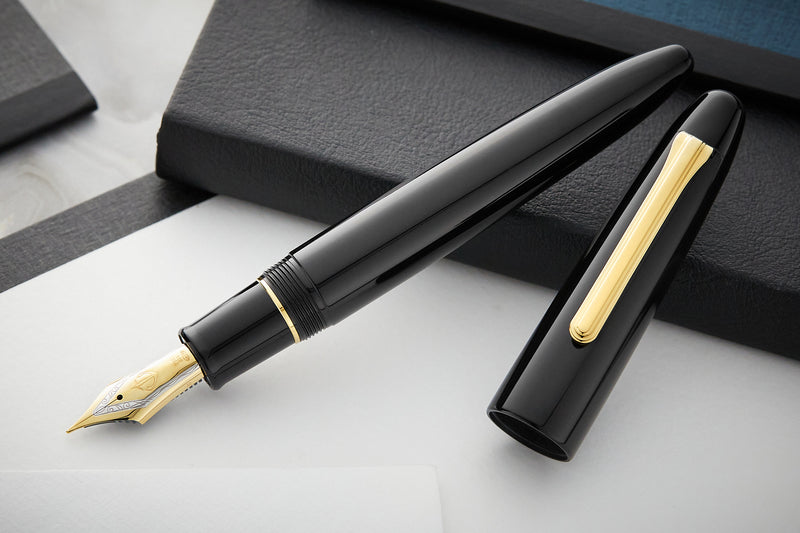 Sailor 1911 King of Pens Ebonite Fountain Pen - Black/Gold