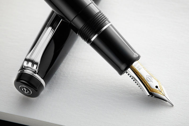 Sailor Pro Gear Fountain Pen - Black/Silver - The Goulet Pen Company