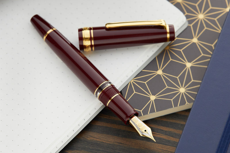 Sailor Pro Gear Realo Fountain Pen - Maroon/Gold